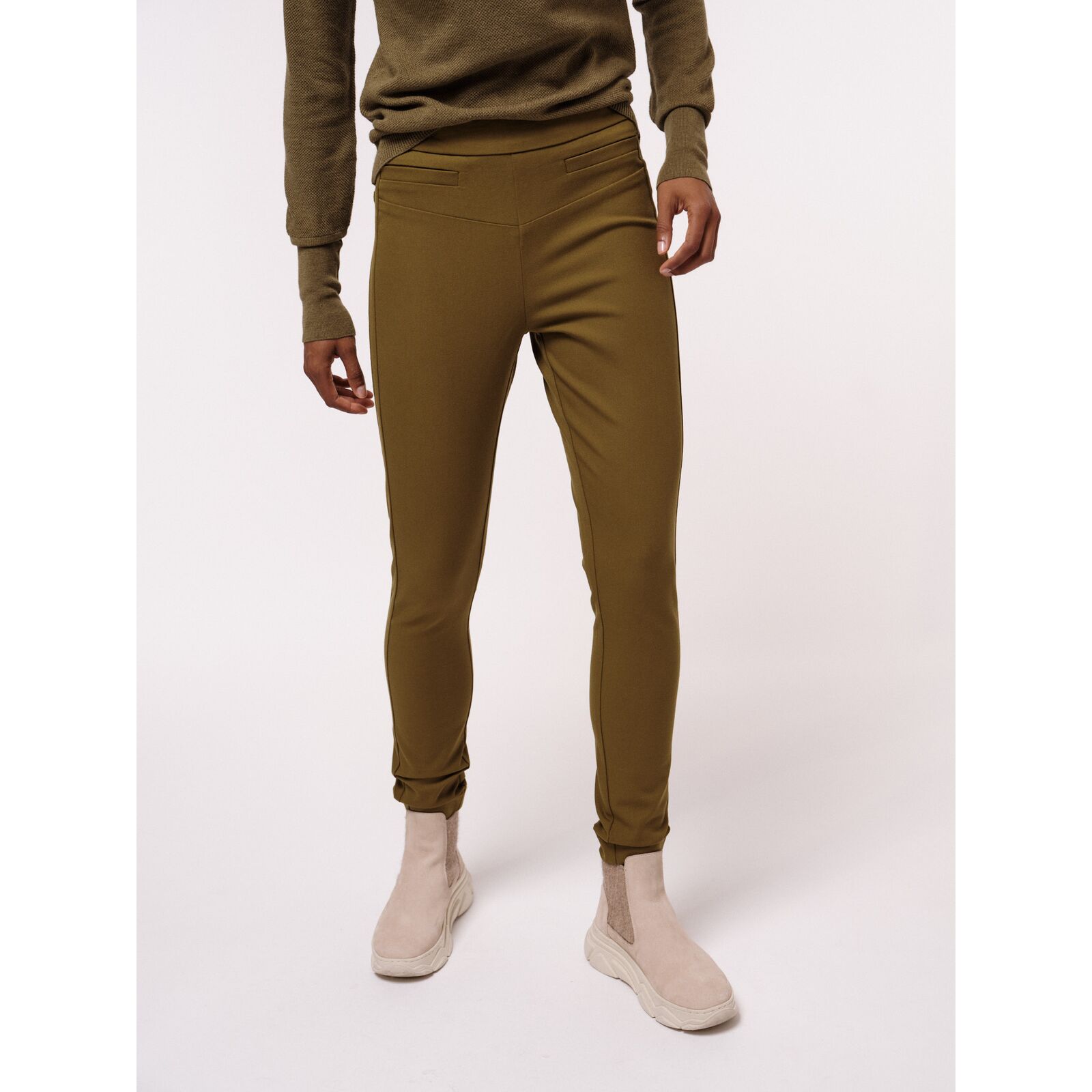 Slim Fit Hose dark green moss 42