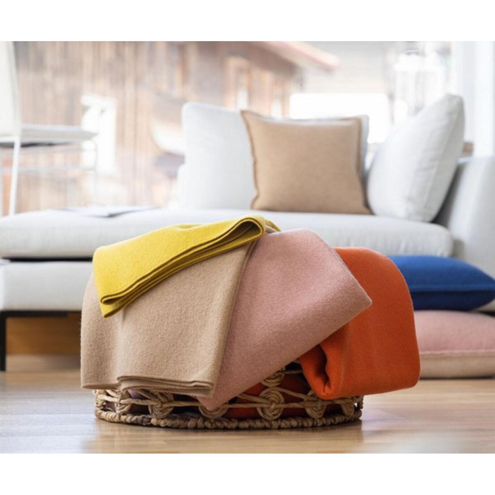 disana Walkdecke aus reiner Merino Wolle