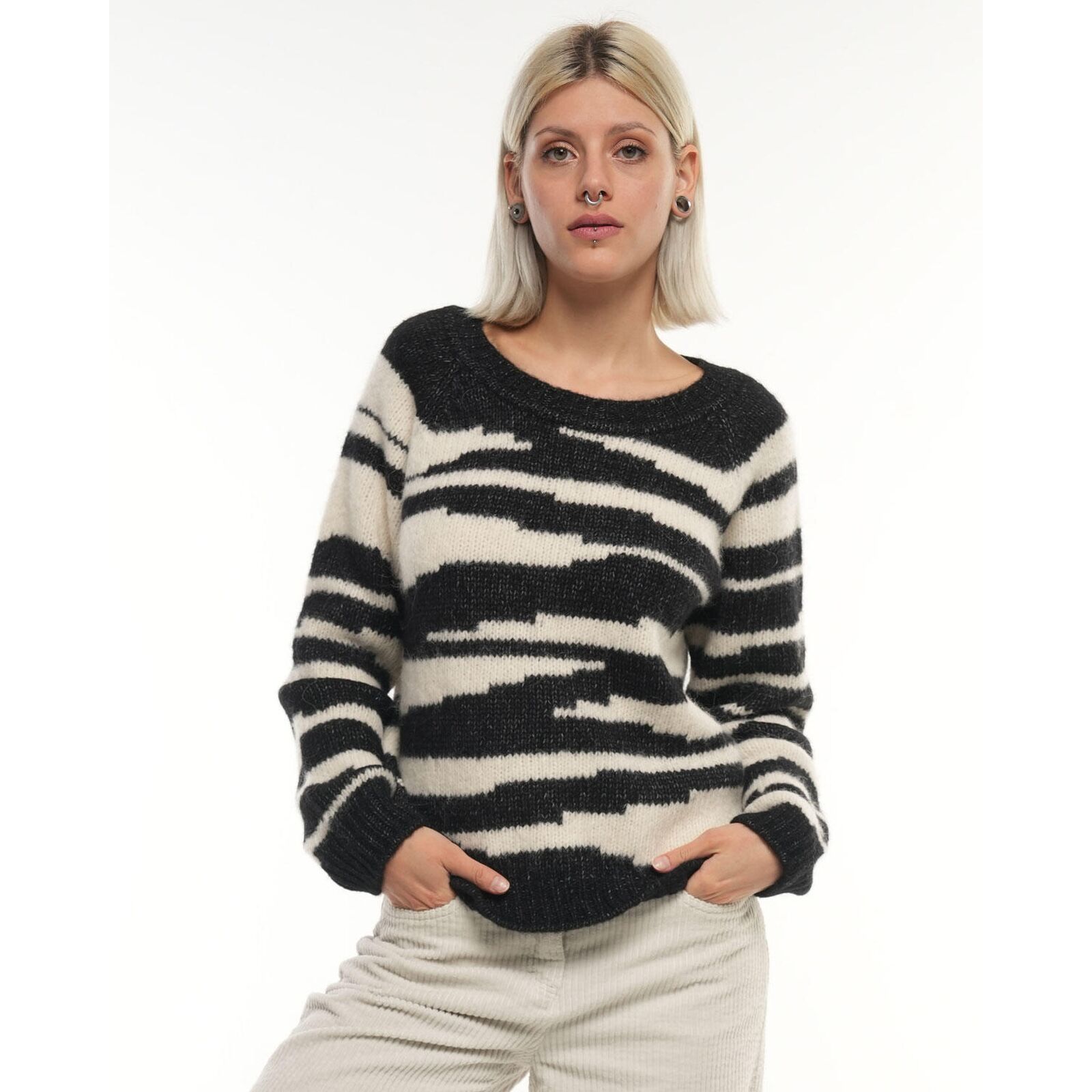 Alma & Lovis Damen Pulli Tiger