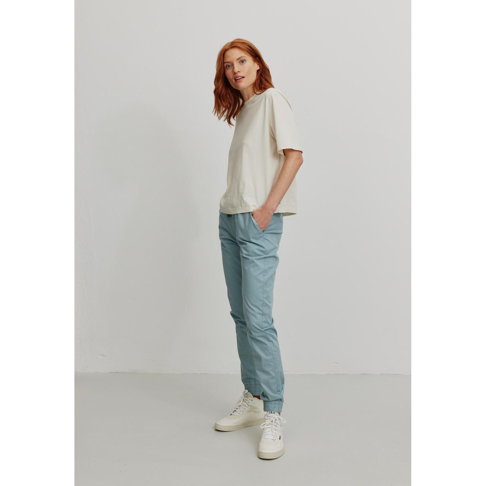 recolution Damen Hose Jogg Chino CALATHEA lake green L